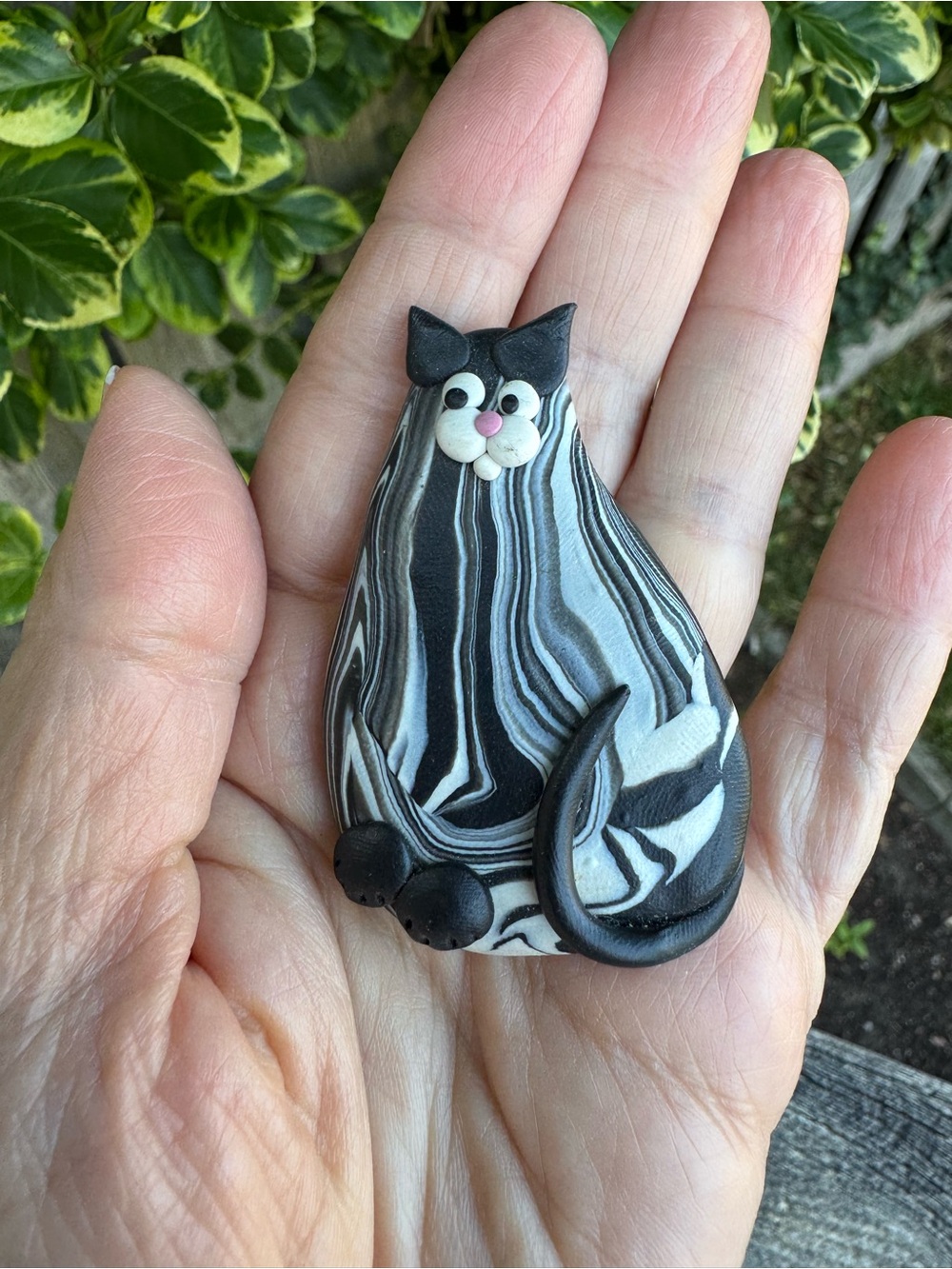 Groovy Black & White Swirl Fat Cat Brooch with Pink Nose - Comical